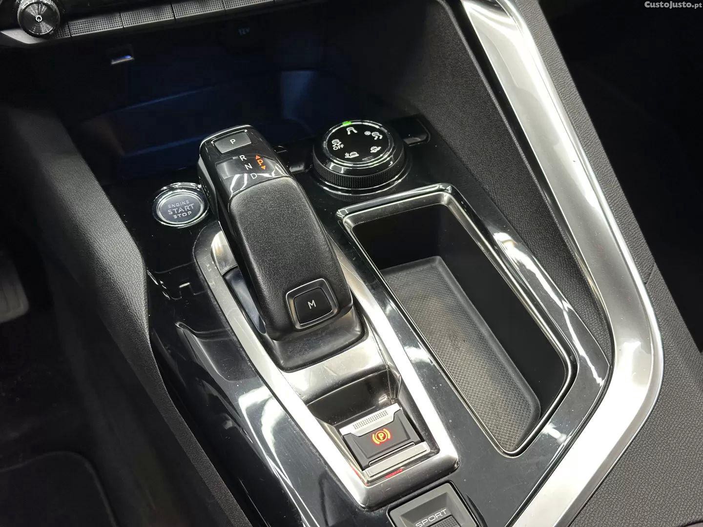 Peugeot 3008 1.5 bluehdi allure — fotografia 4