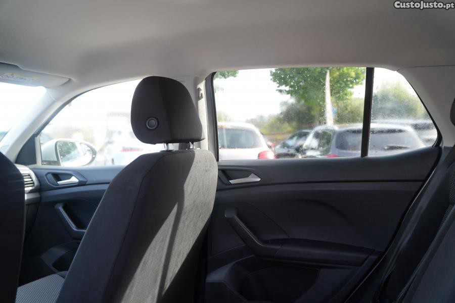 VW T-Cross 1.0 TSI Life — photo 5