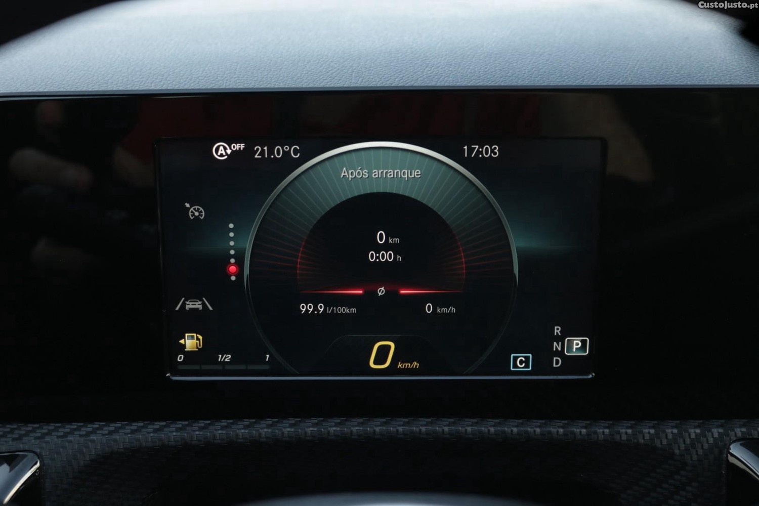 Mercedes-Benz CLA 200 d Shooting Brake Style Plus Auto 150cv — fotografia 12