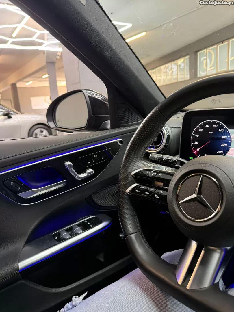 Mercedes-Benz C 300 T amg line — fotografia 12