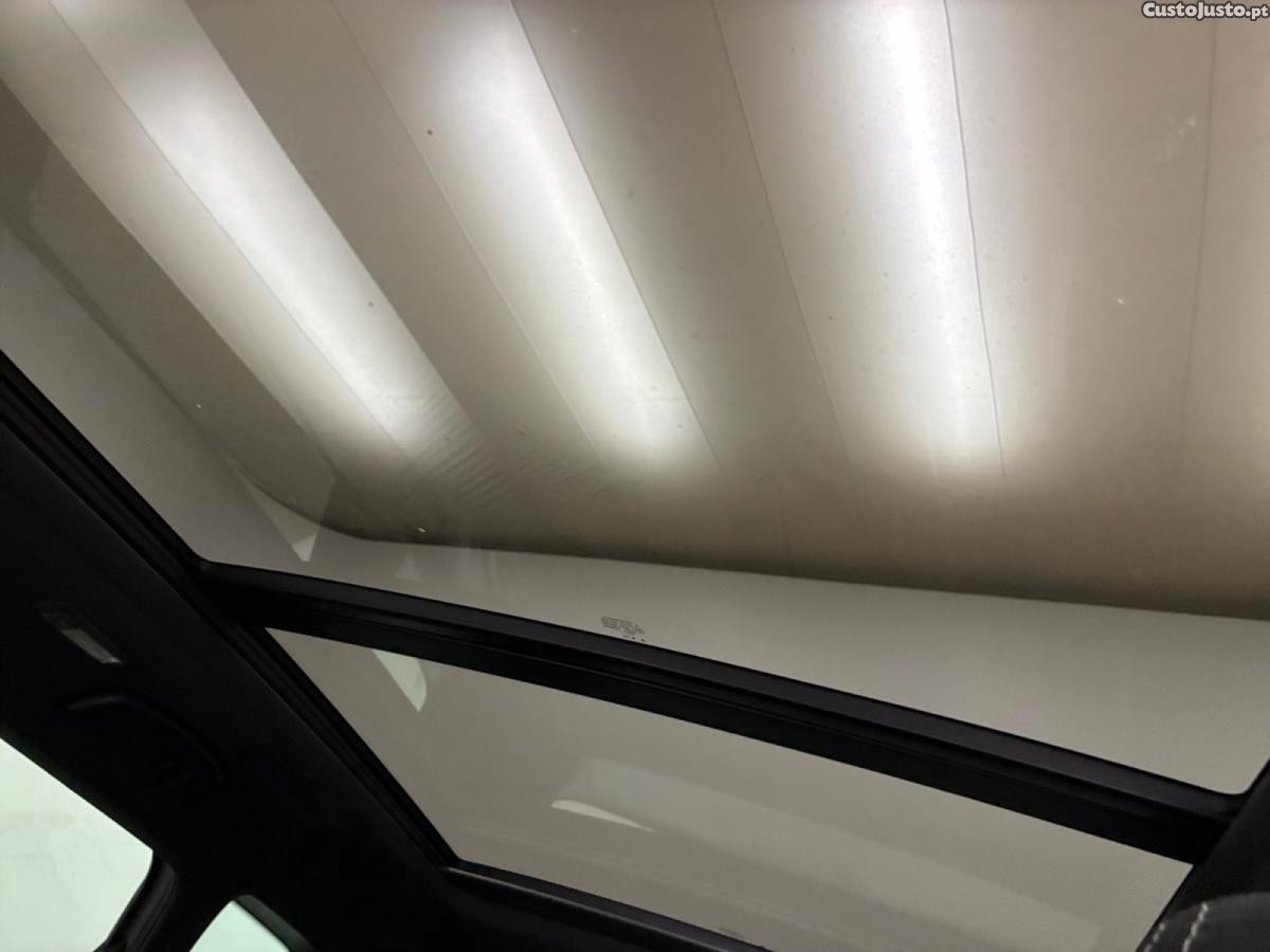 Skoda Karoq 2.0 TDI Sportline DSG — fotografia 2