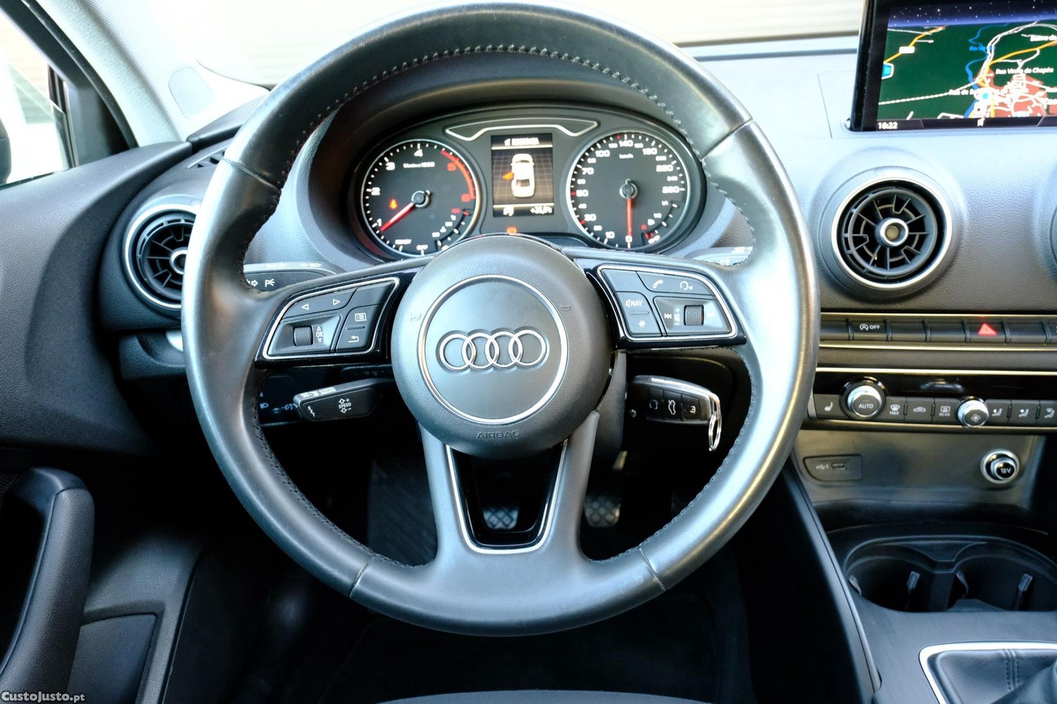 Audi A3 Limousine 1.6 TDI Design — fotografia 12