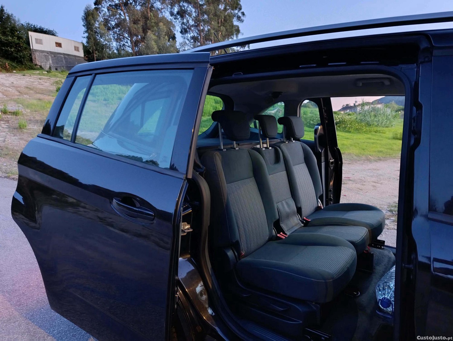 Ford C-Max 1.6 TDCI — fotografia 2
