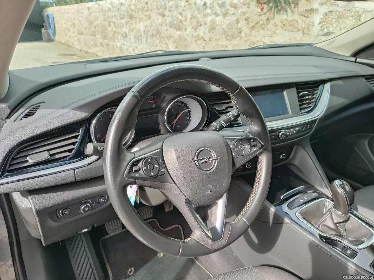 Opel Insignia 1.6 cdti dynamic — fotografia 10