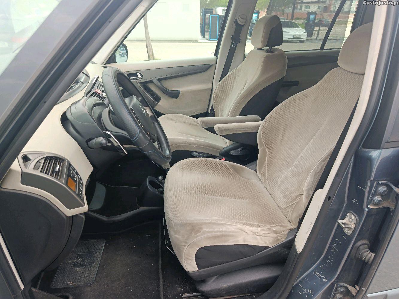 Citroën C4 Picasso 1600 — fotografia 3