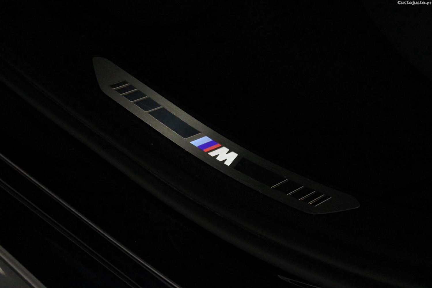 BMW X5 3.0 XDRIVE AUTO — fotografia 9