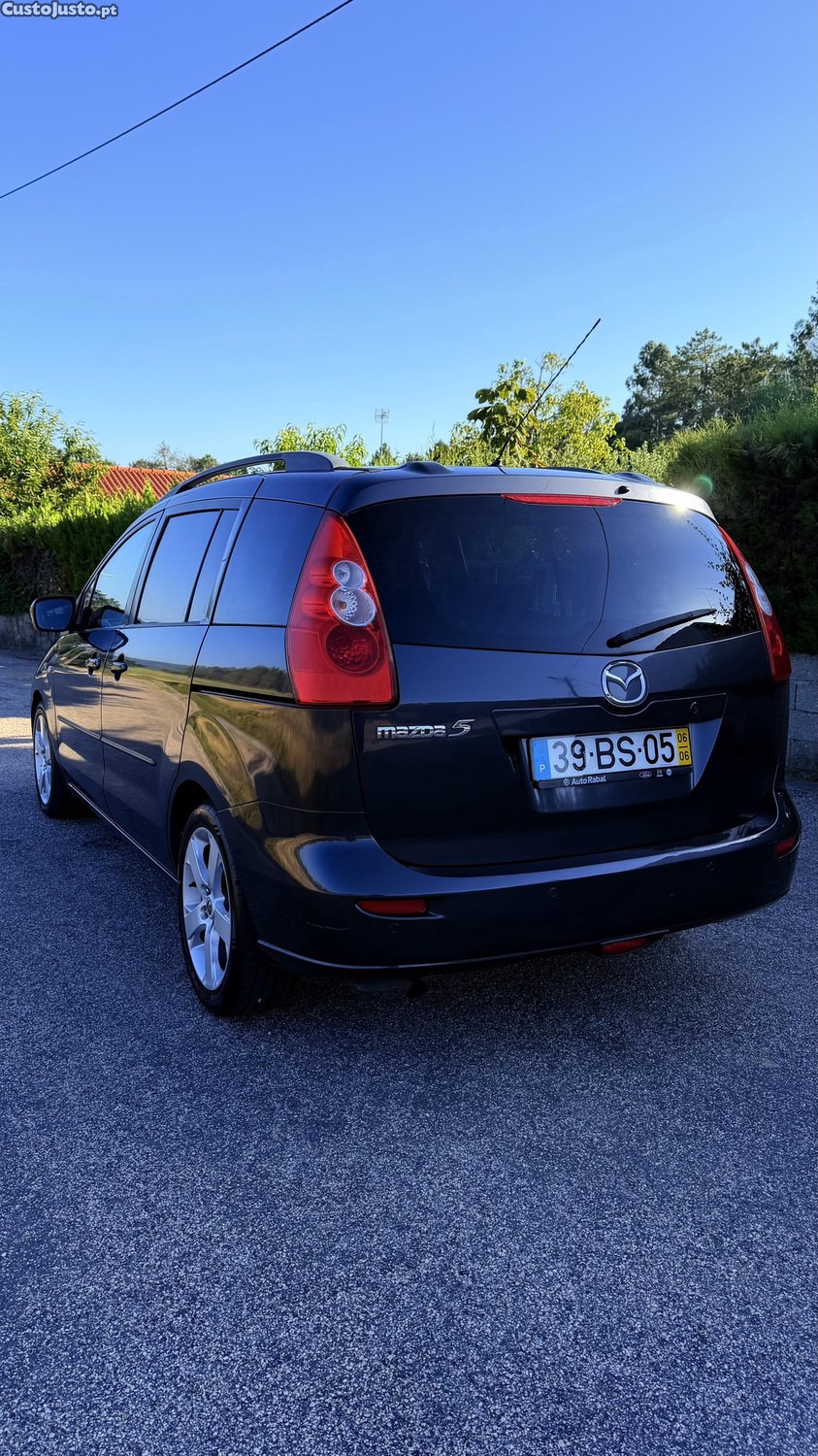 Mazda 5 Sport — fotografia 8