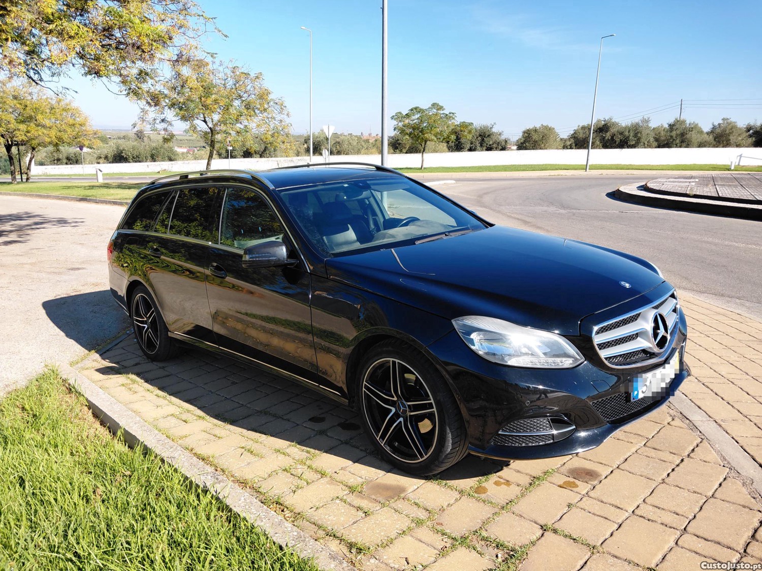 Mercedes-Benz E 220 Av — photo 2