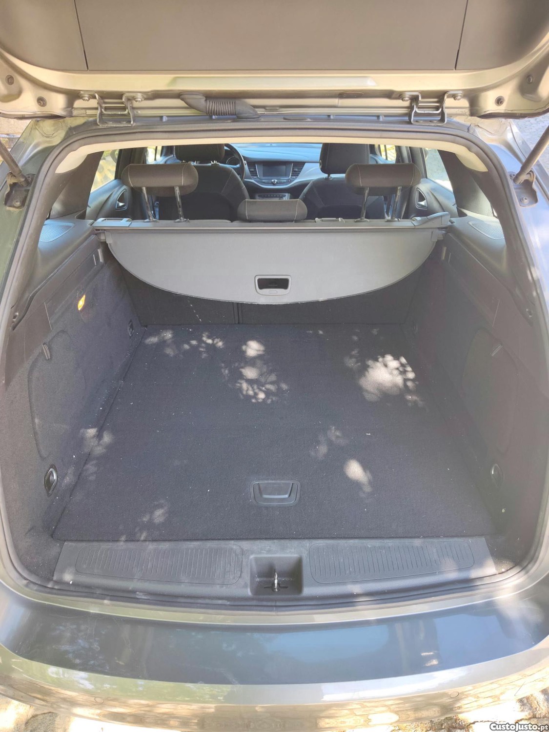Opel Astra Sports Tourer 1.5D - 21 — photo 4