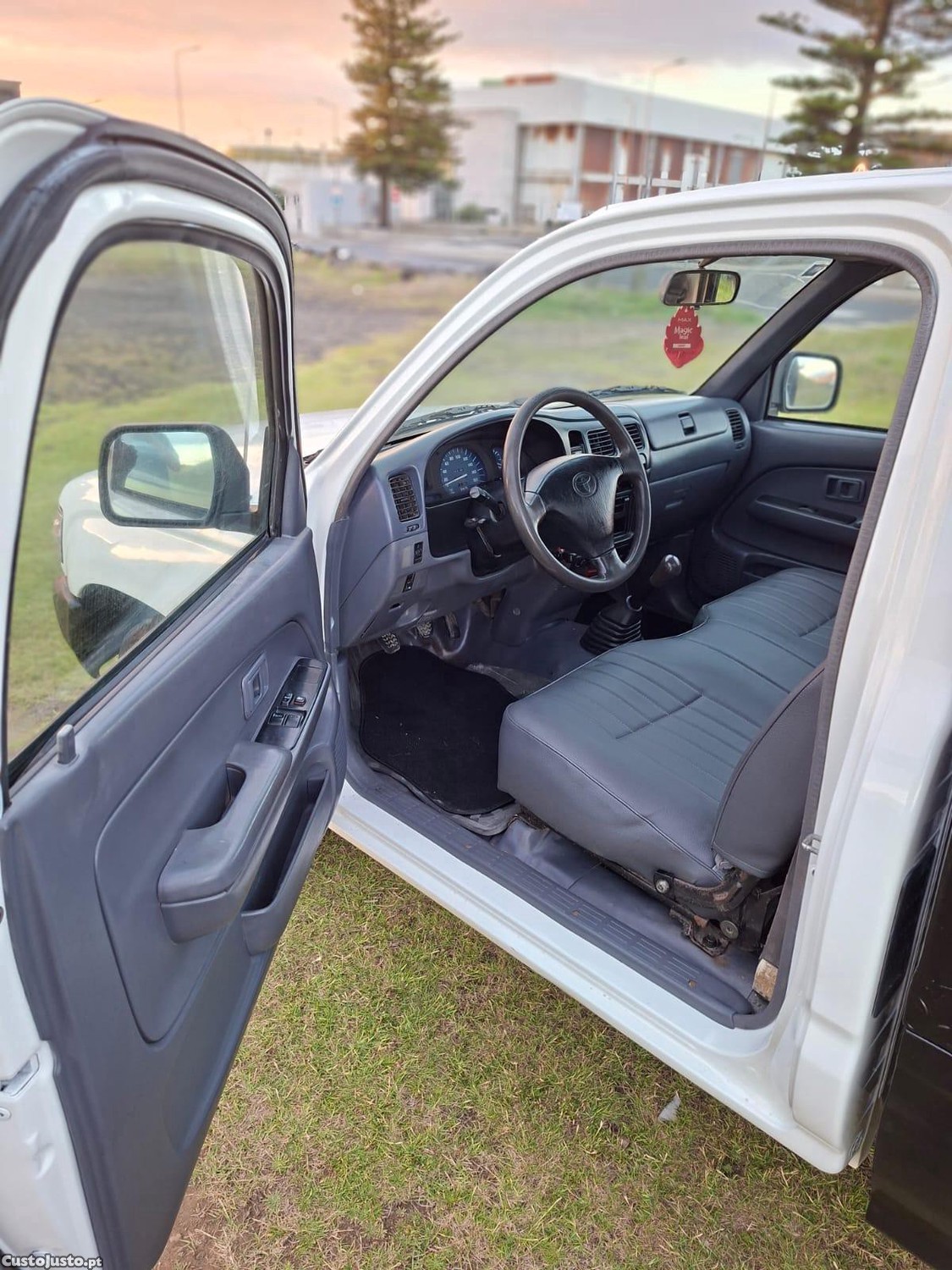 Toyota Hilux D4d — fotografia 5