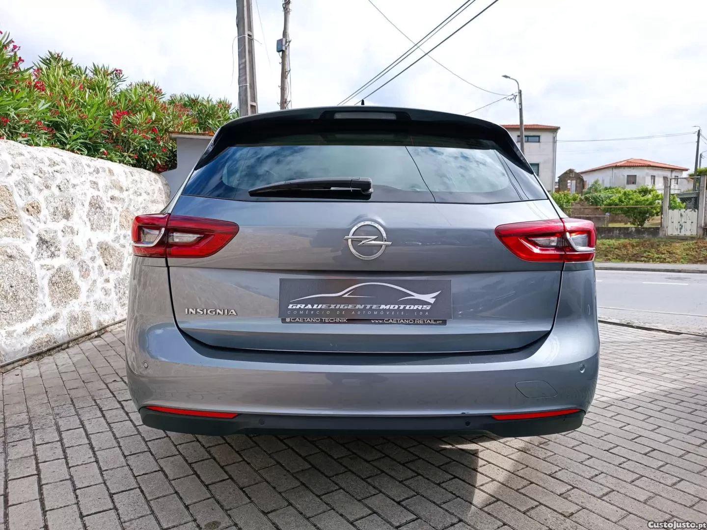 Opel Insignia 1.6 cdti dynamic — fotografia 15