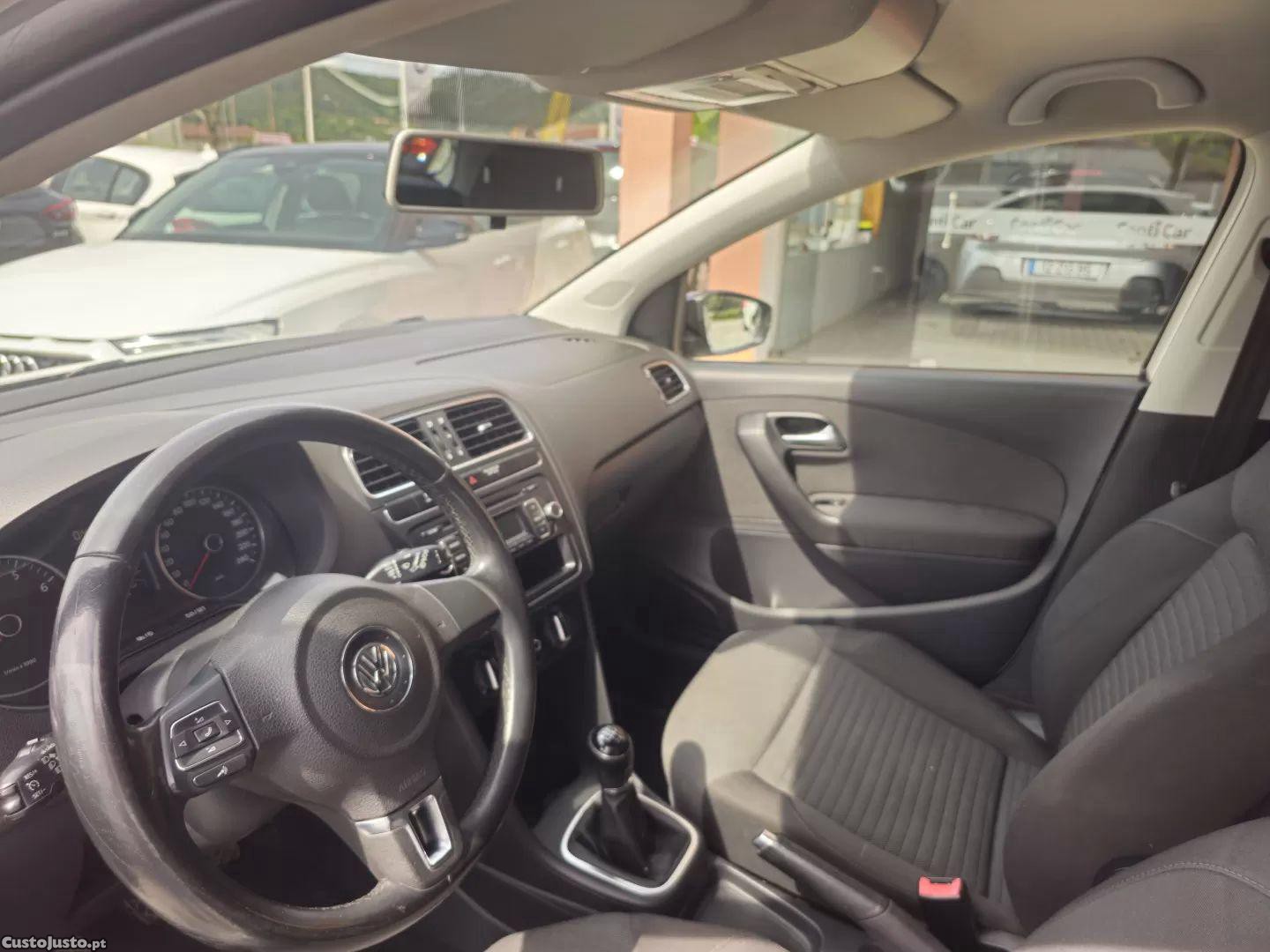 Volkswagen Polo 1.2 tsi r-line — fotografia 9