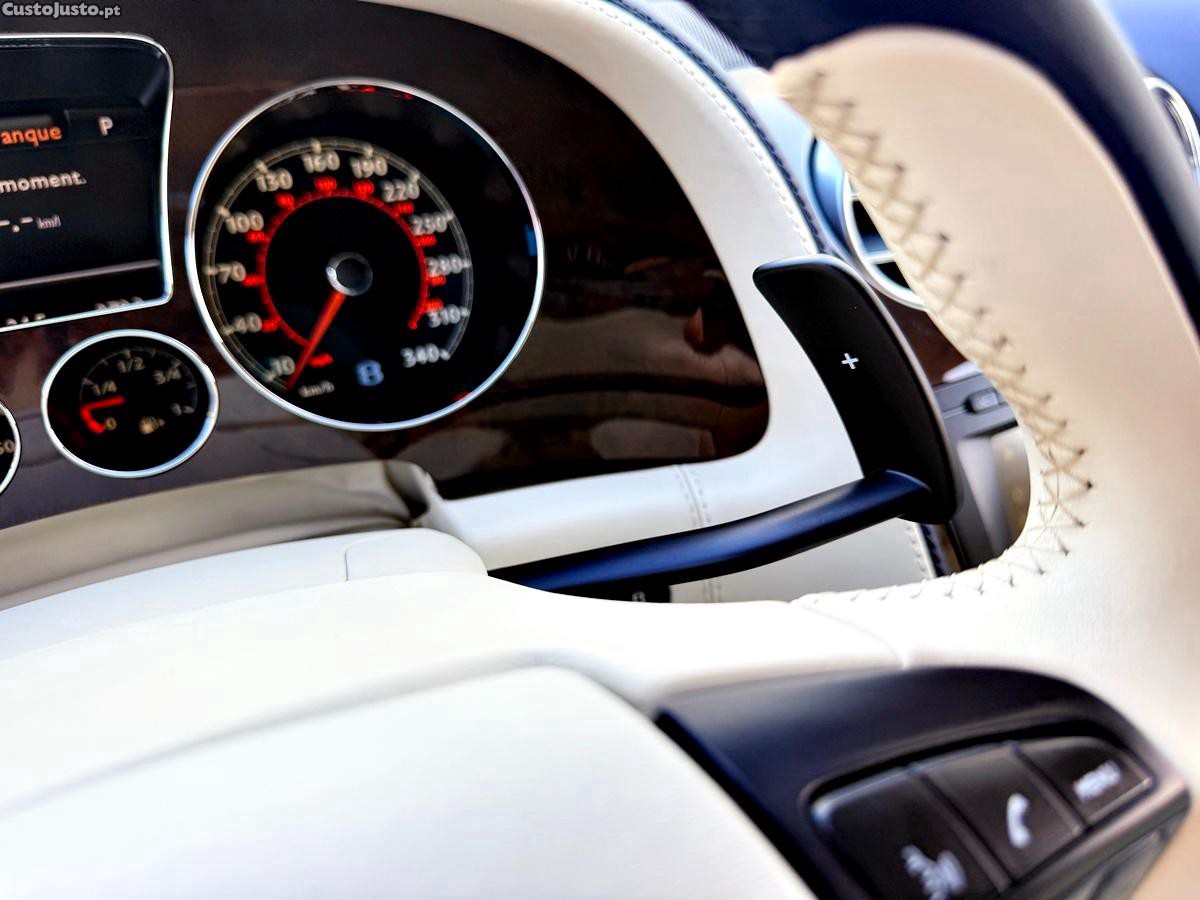 Bentley Continental Flying Spur Flying Spur — fotografia 47