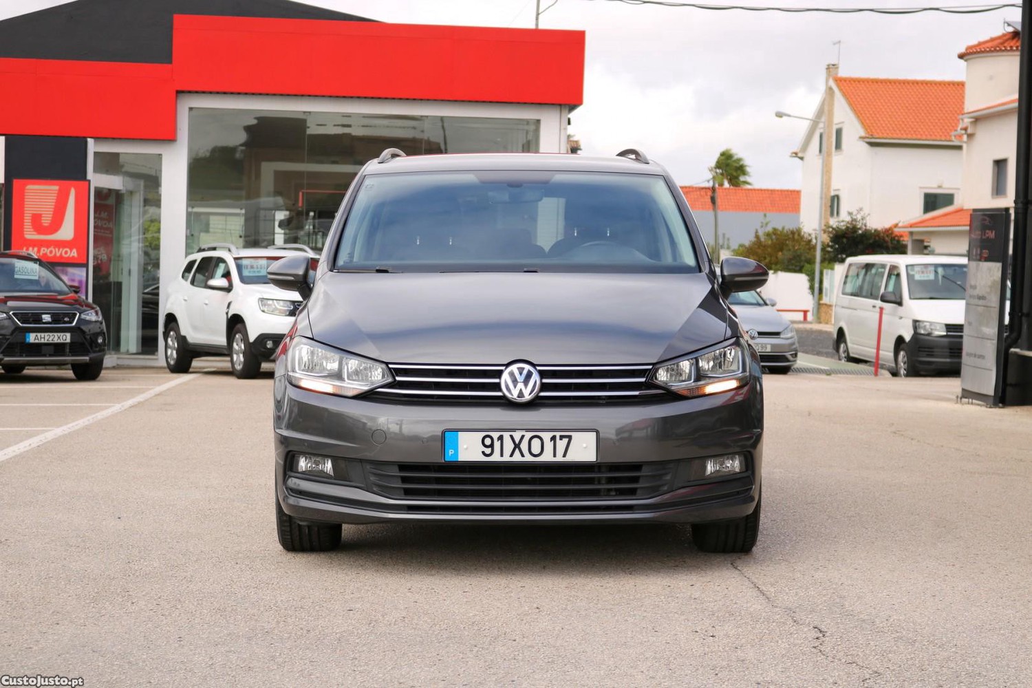 VW Touran 1.6 TDI Confortline DSG 115cv - 19 — photo 4