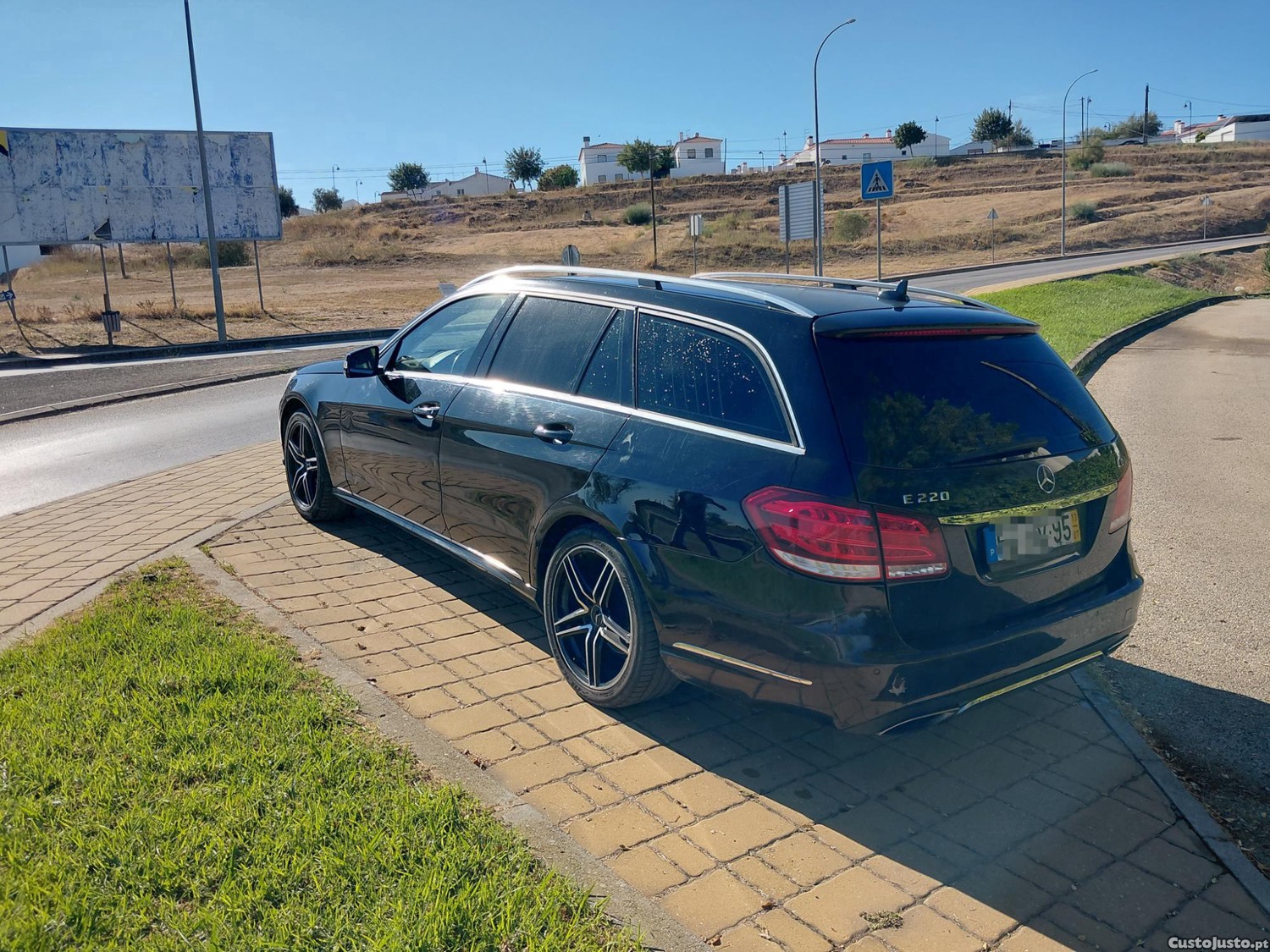Mercedes-Benz E 220 Av — photo 4