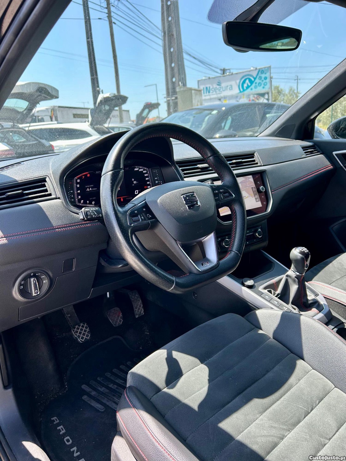 SEAT Arona 1.0 TSi FR — fotografia 9