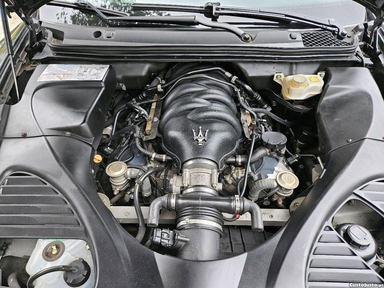 Maserati Quattroporte Sport GT 4.2 V8 — fotografia 7