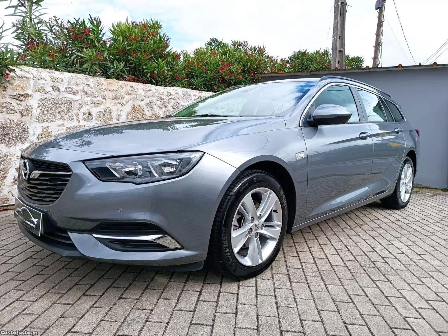 Opel Insignia 1.6 cdti dynamic — fotografia 19