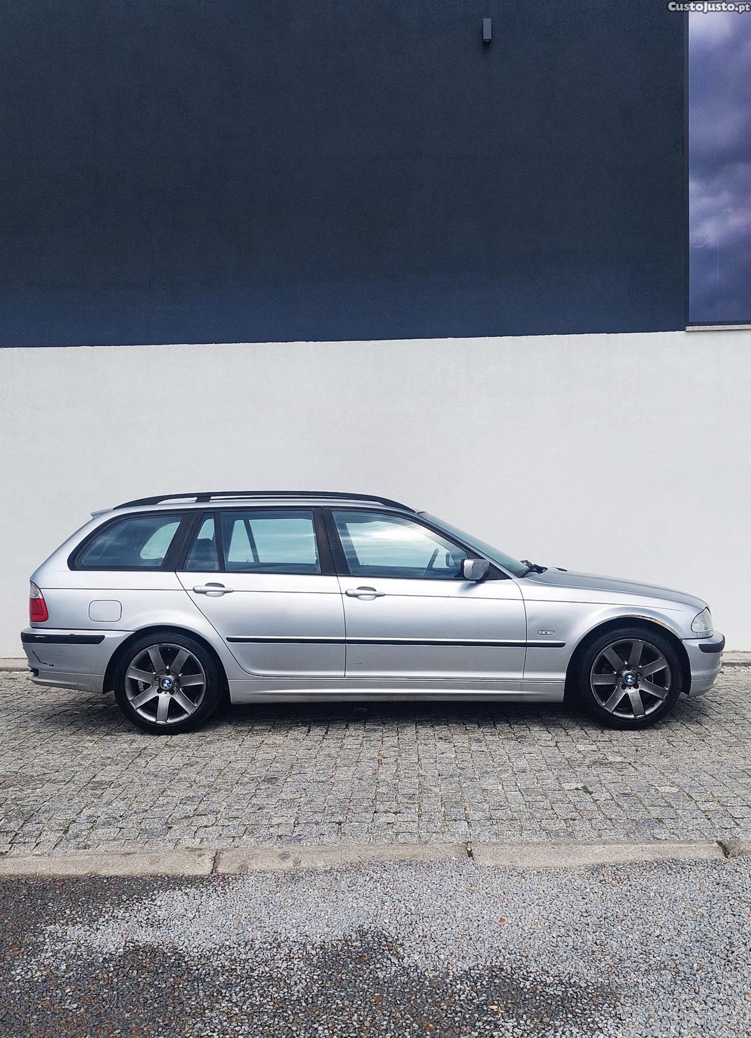 BMW 320 D SPORT — fotografia 6