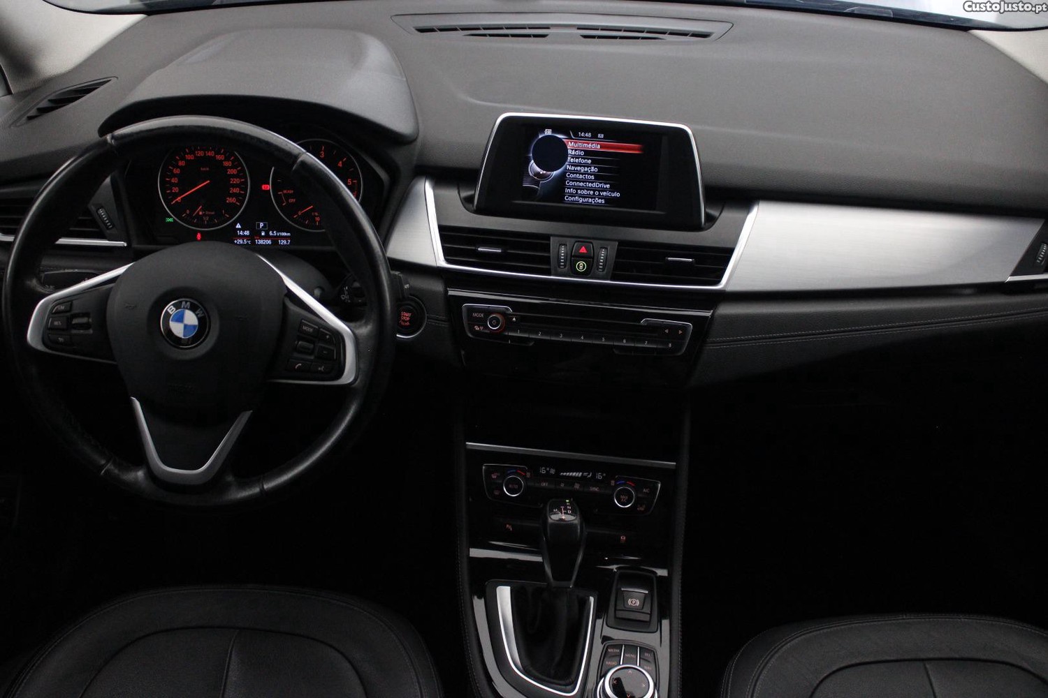 BMW 216 Gran Tourer D LINE LUXURY 7L (AUTO) — fotografia 29