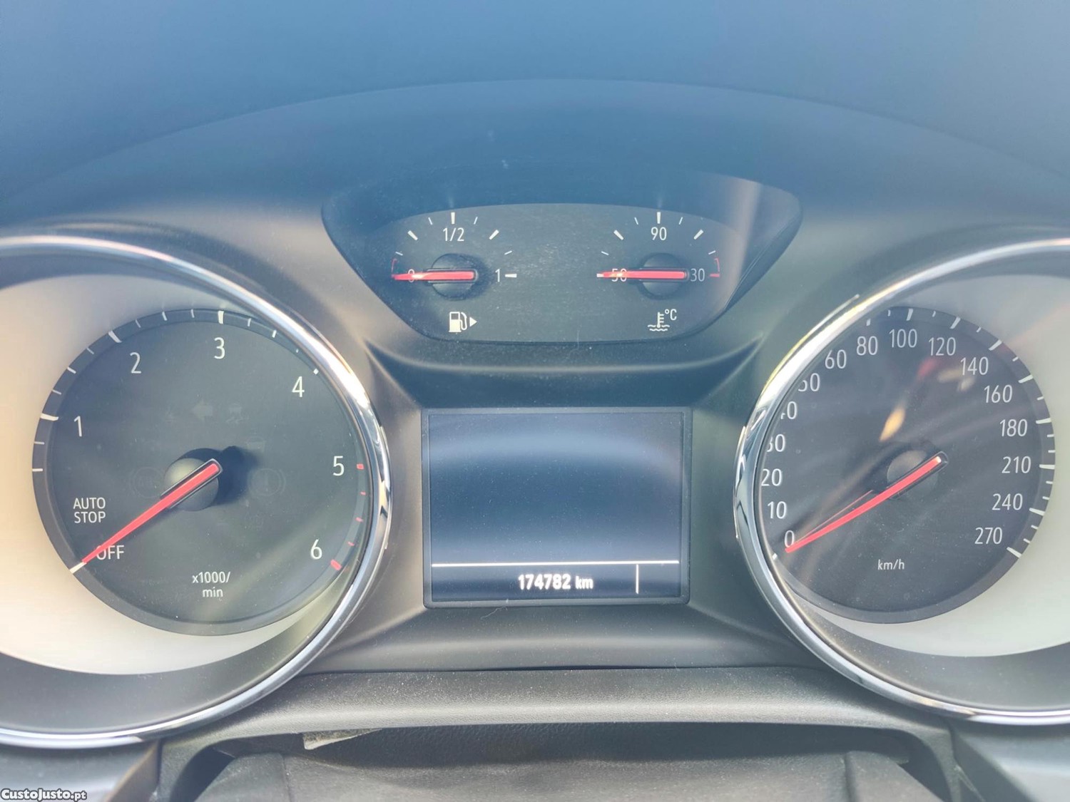 Opel Astra Sports Tourer 1.5D - 21 — photo 5