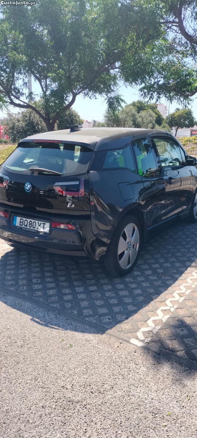 BMW i3 100 % Elétrico — fotografia 5
