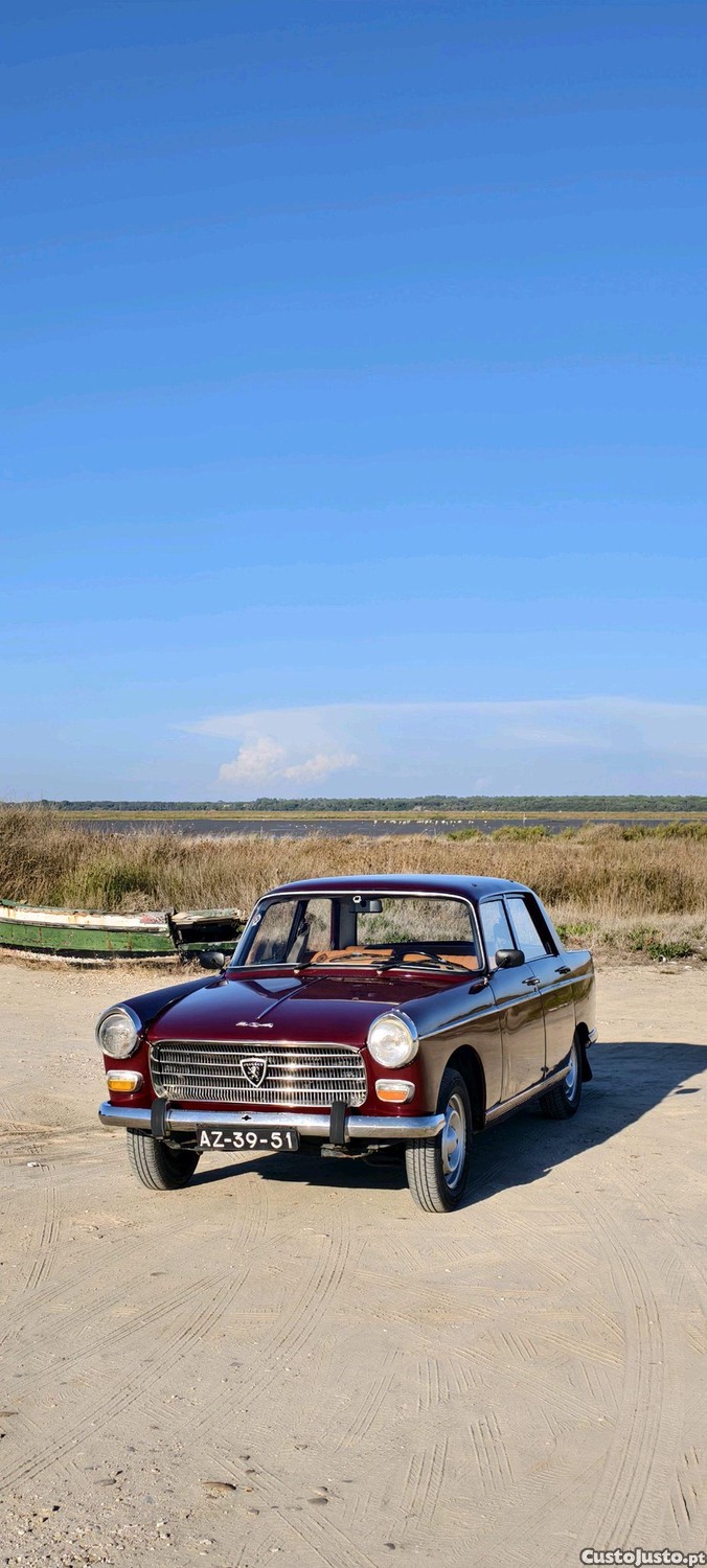 Peugeot 404 Berline — photo 3