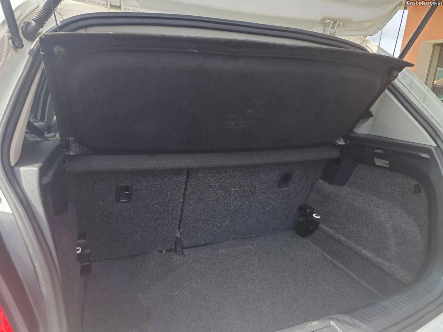 Volkswagen Polo 1.2 tsi r-line — fotografia 5