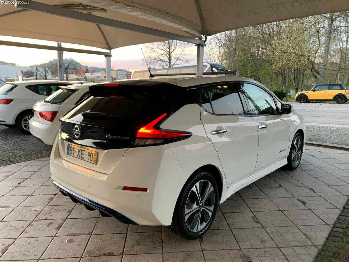 Nissan Leaf N-connecta full led — photo 4