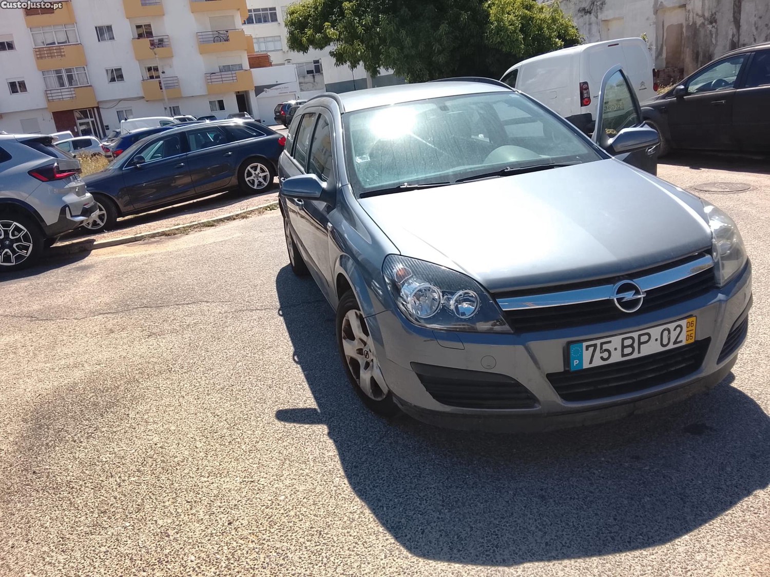 Opel Astra Station Wagon - 06 — photo 2