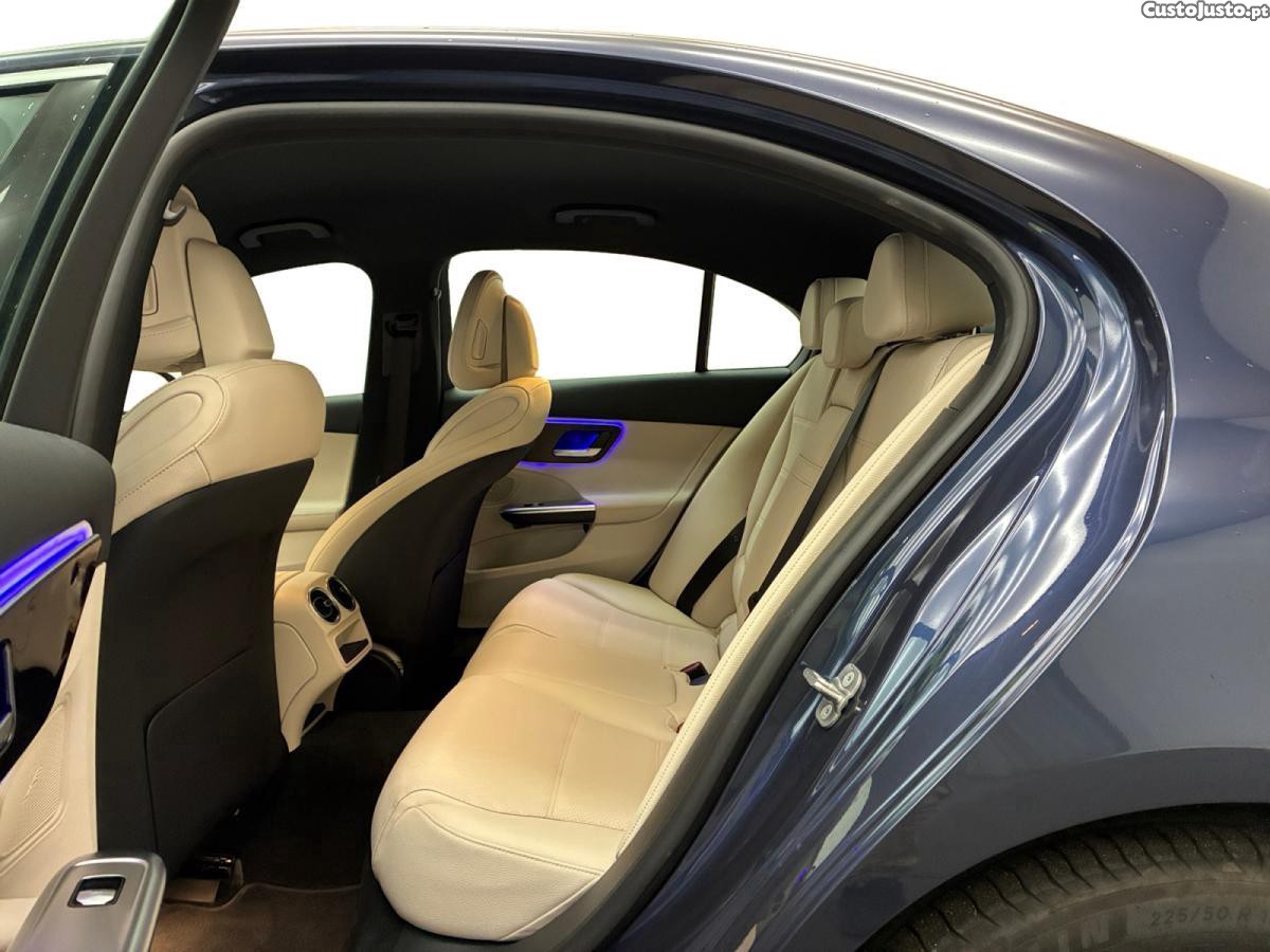 Mercedes-Benz C 300 e Business Line 9G-Tronic — fotografia 4