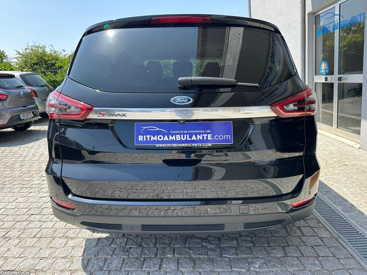Ford S-Max 2.0 TDCi Titanium — fotografia 17