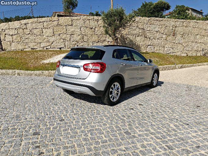 Mercedes-Benz GLA 180 Automática 1.5 Dci — fotografia 6