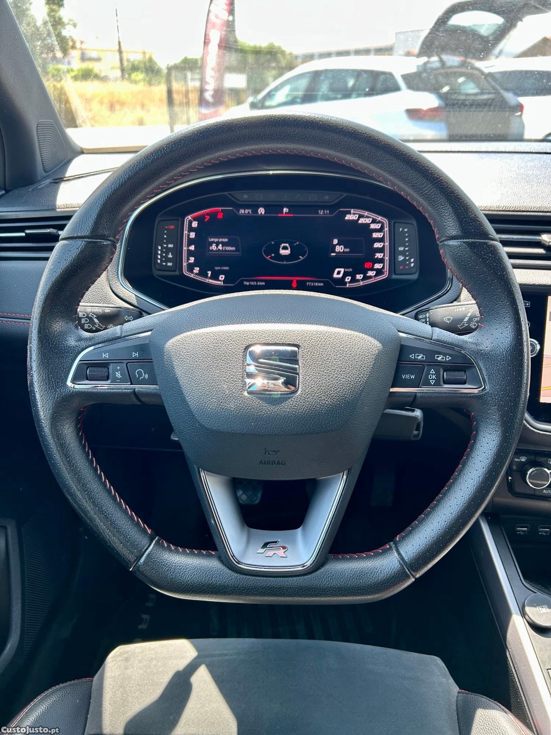 SEAT Arona 1.0 TSi FR — fotografia 3