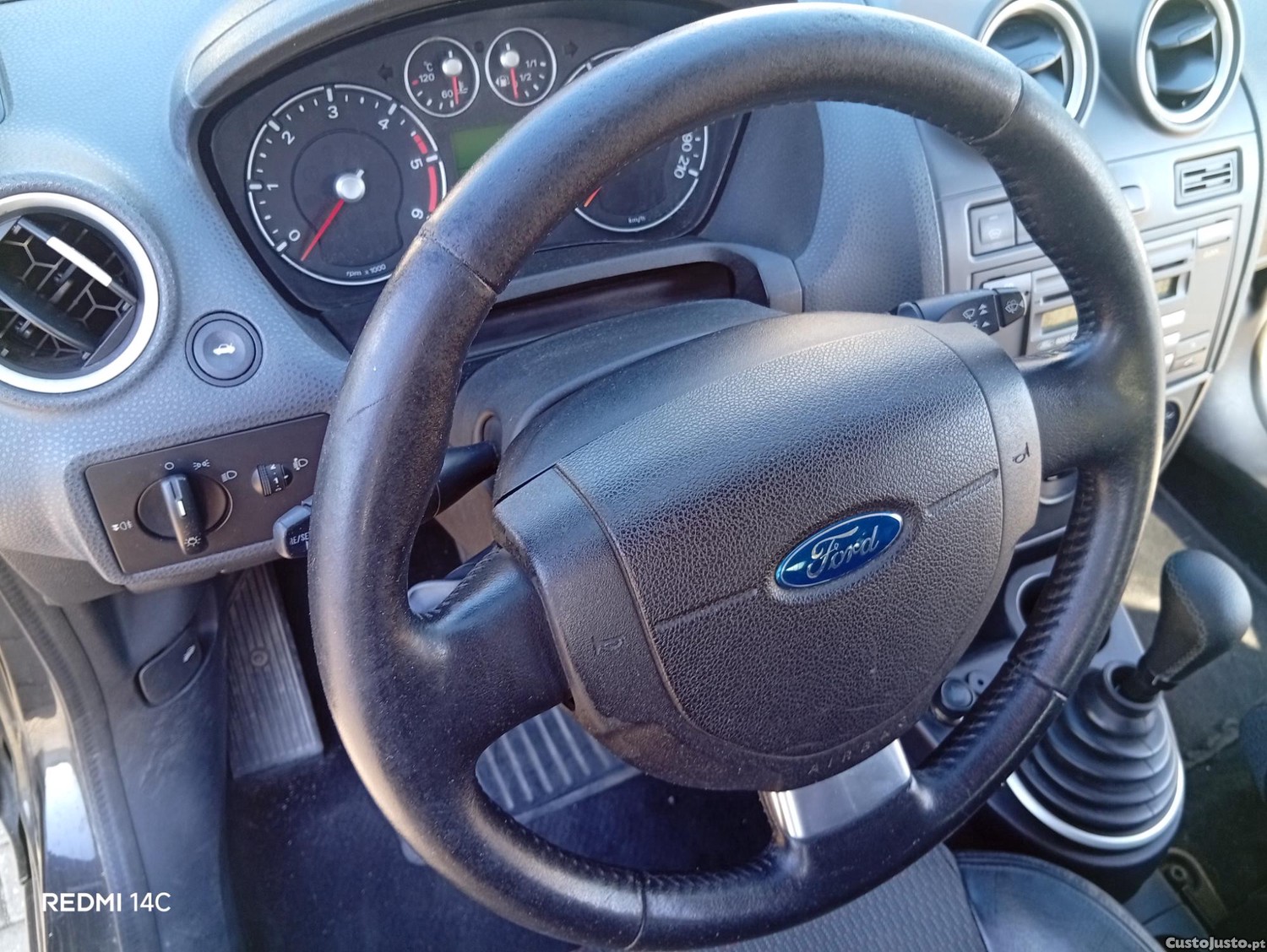 Ford Fiesta Van 1.6 — photo 5