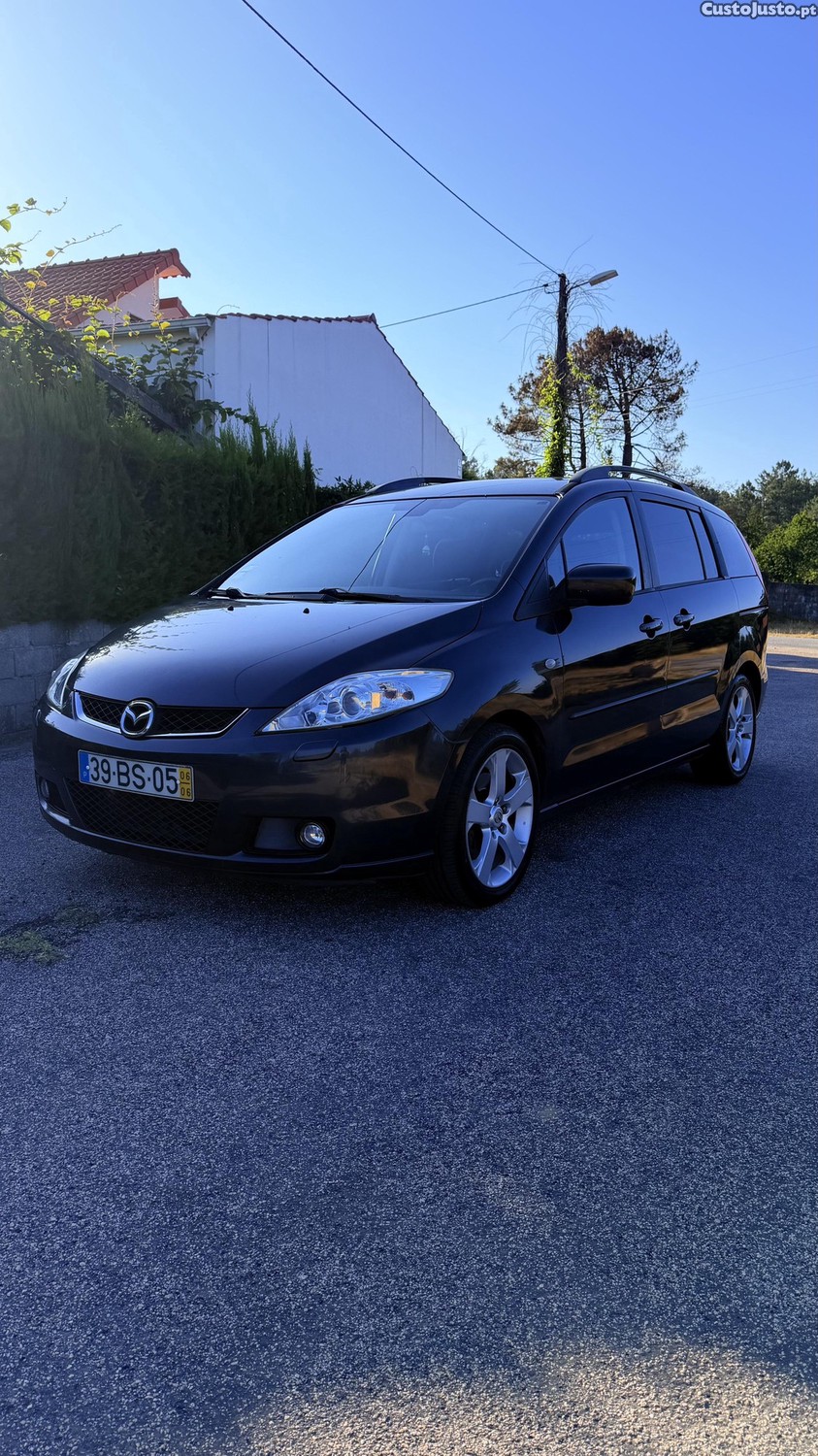 Mazda 5 Sport — fotografia 11