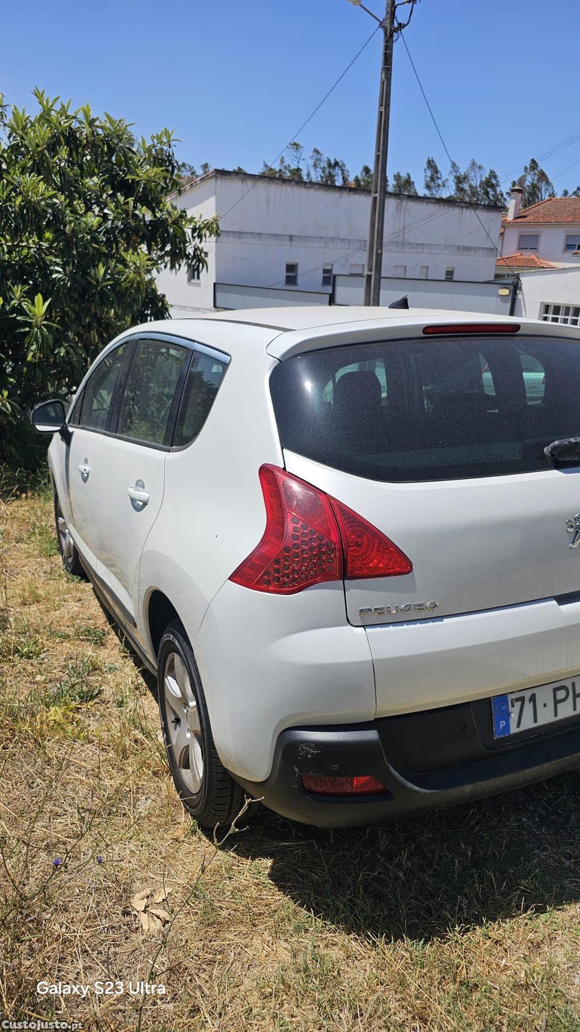 Peugeot 3008 — fotografia 2