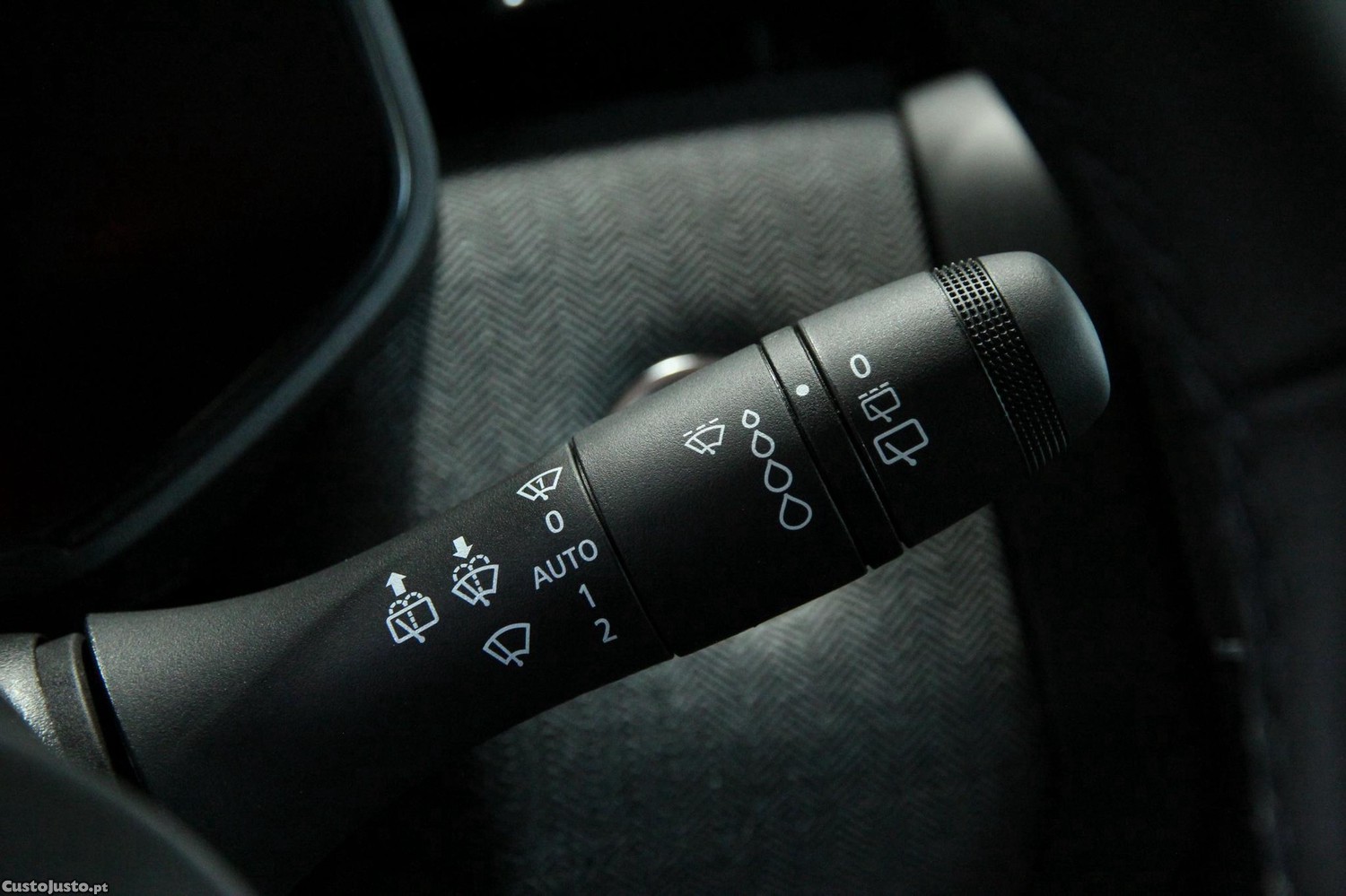 Renault Clio 1.0 TCe Techno Bi-Fuel — fotografia 10