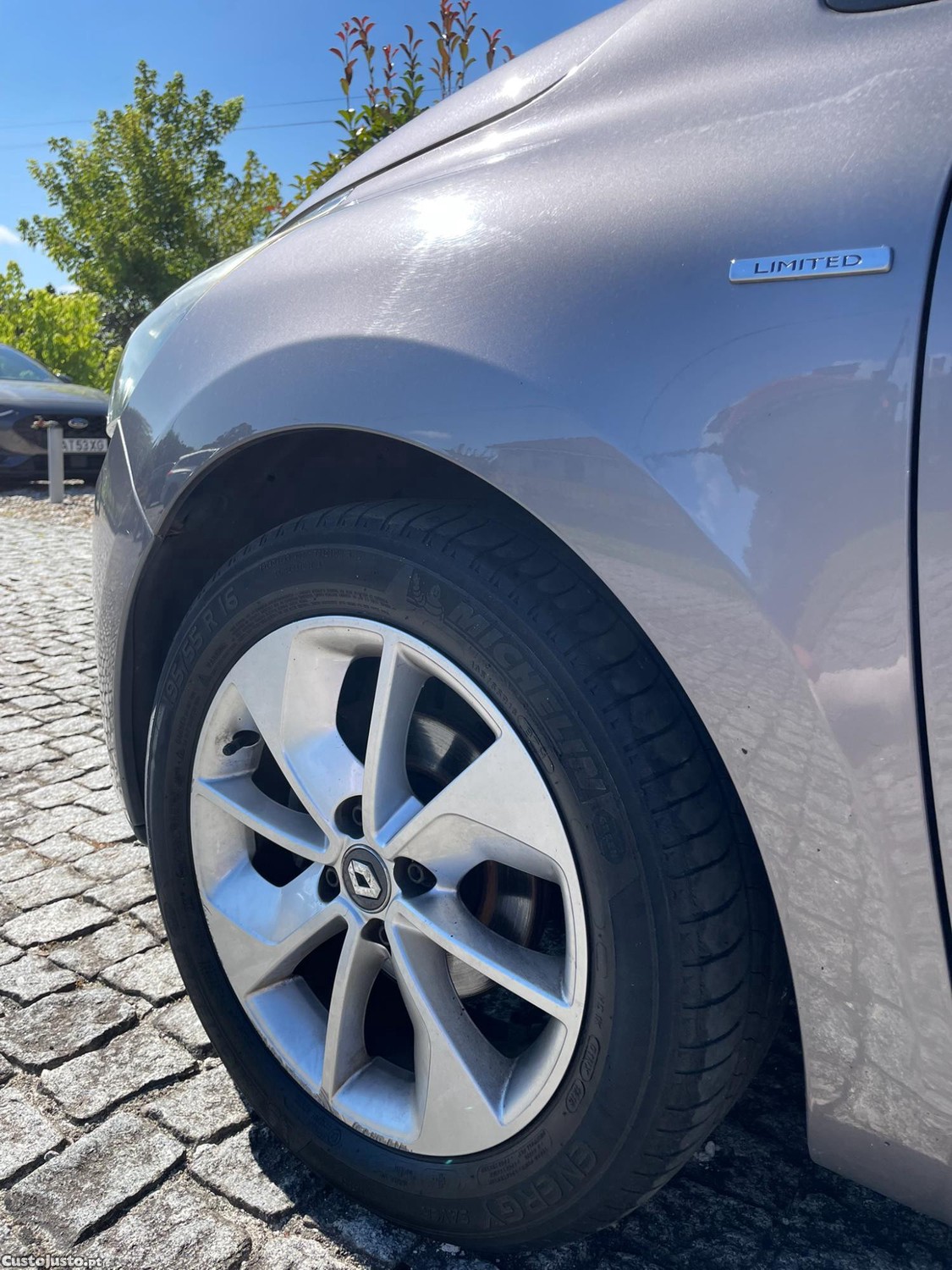 Renault Clio 1.5 DCi 90 CV LIMITED — fotografia 2