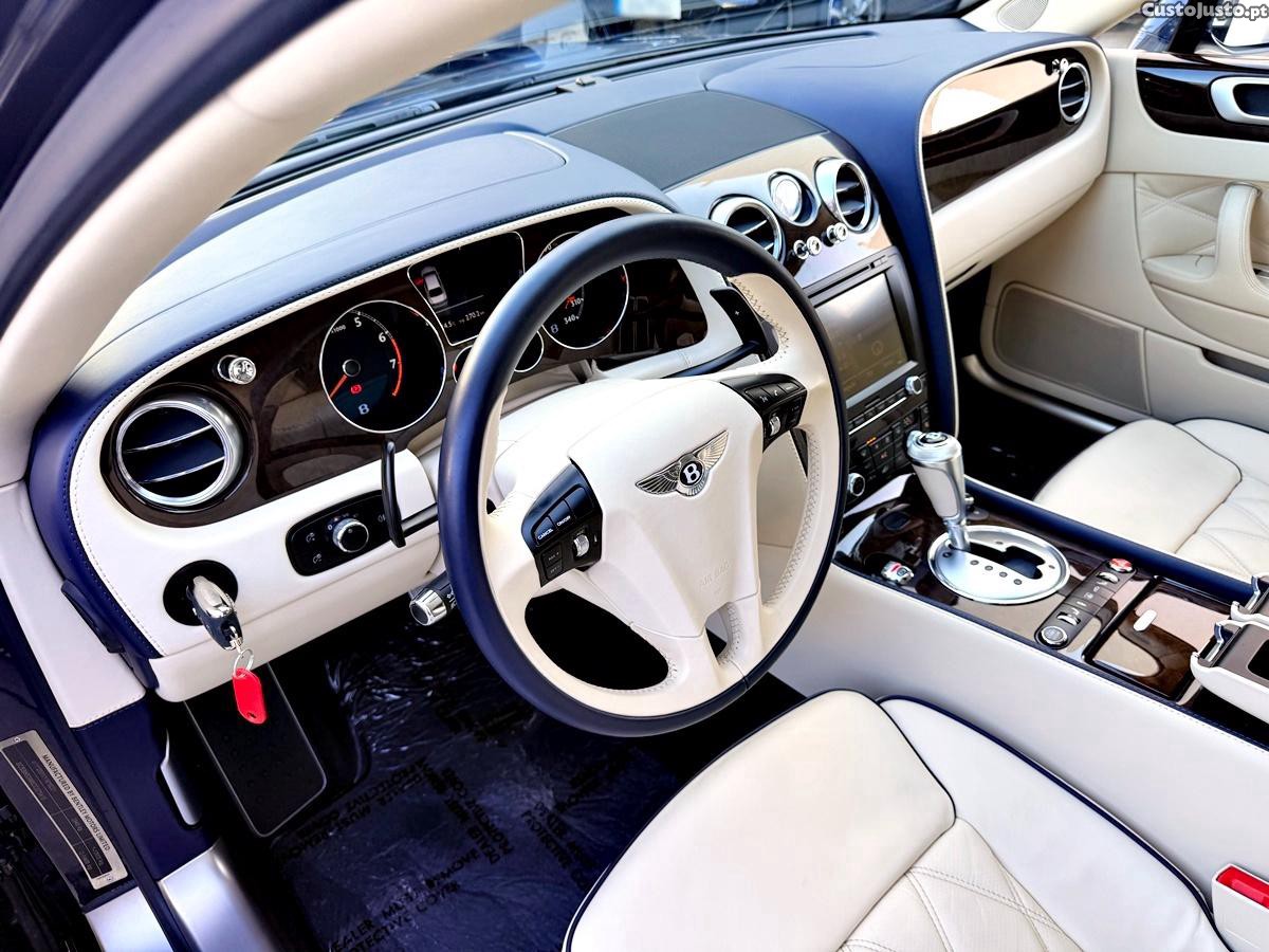 Bentley Continental Flying Spur Flying Spur — fotografia 40