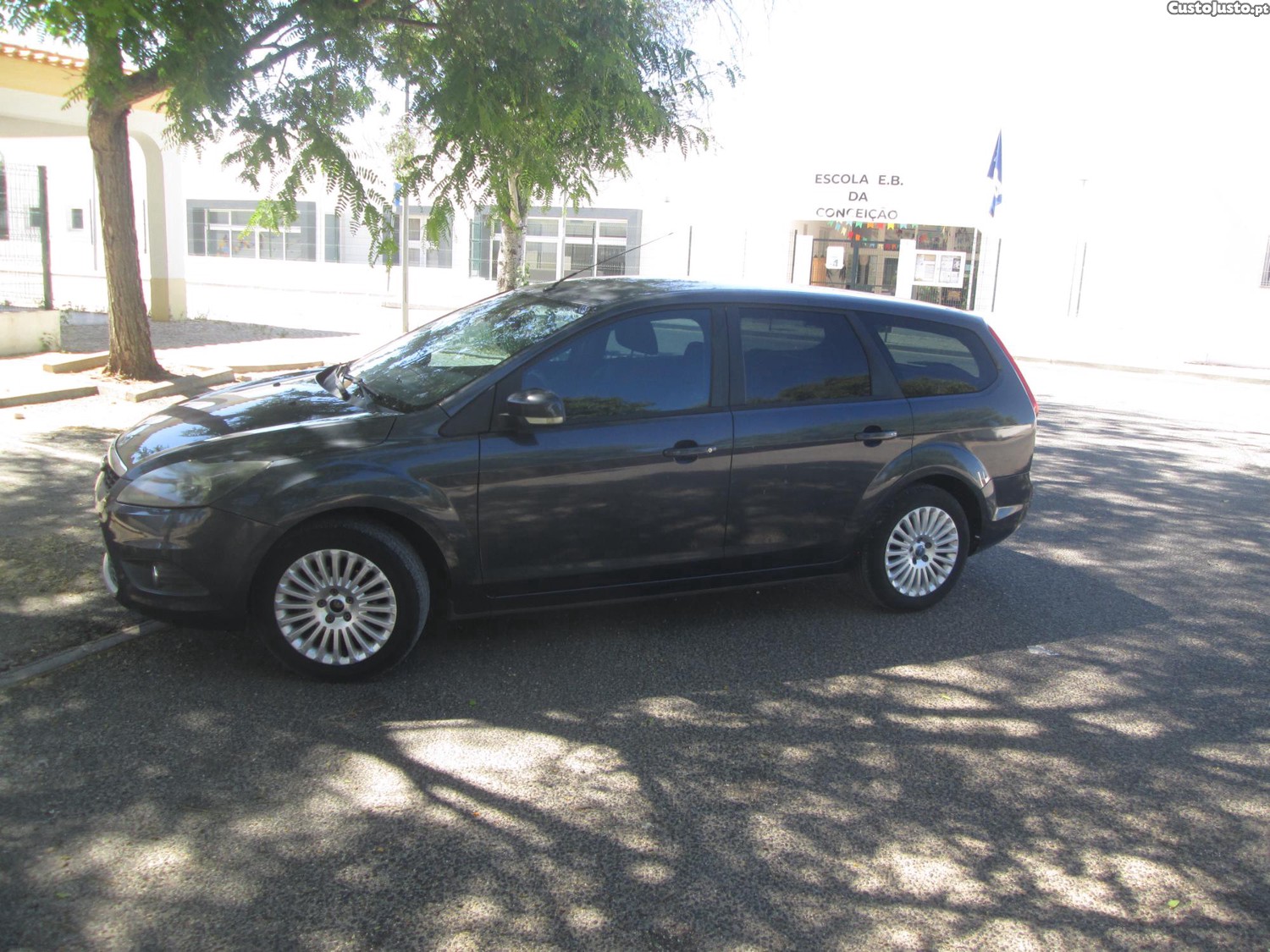 Ford Focus 1.6 Tdci 109cv - 08 — photo 3