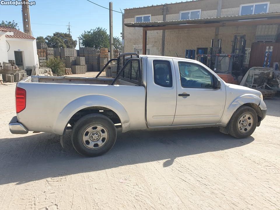 Nissan Navara navara — fotografia 3