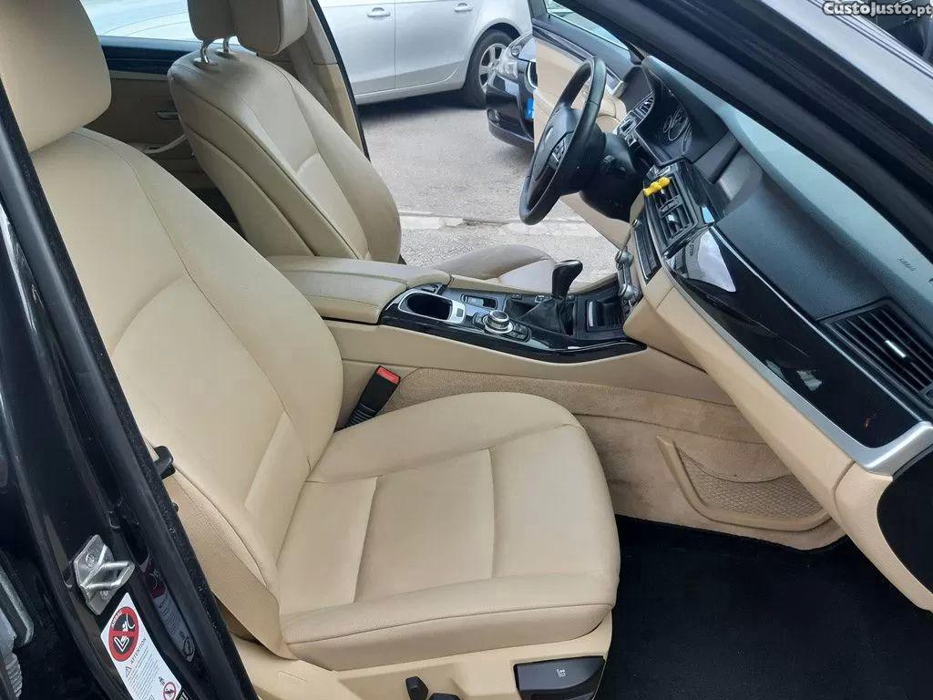 BMW 520 2.0 d touring — fotografia 3