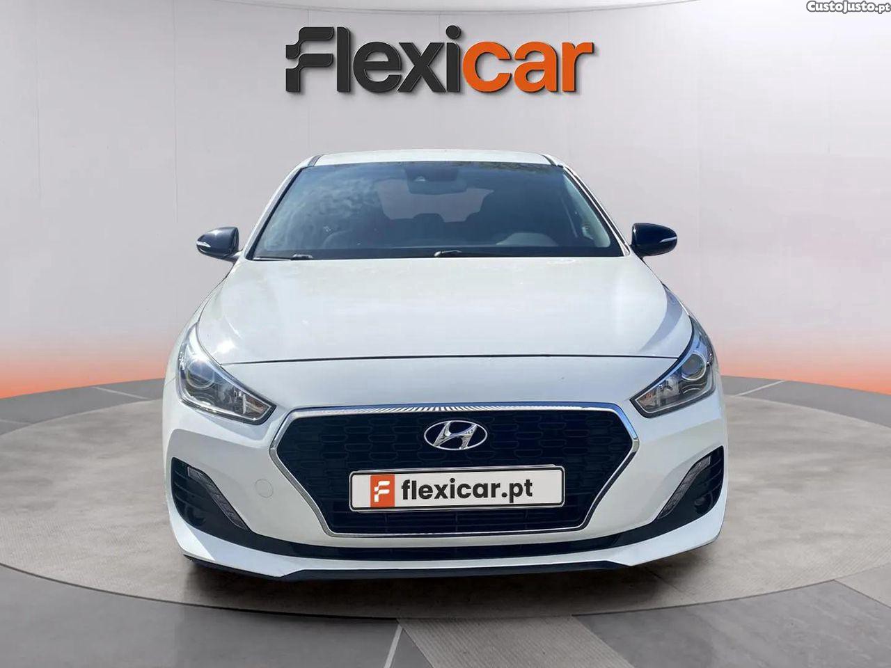 Hyundai i30 1.6 CRDi STyle 7DCT — fotografia 11