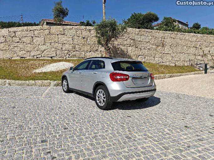 Mercedes-Benz GLA 180 Automática 1.5 Dci — fotografia 5