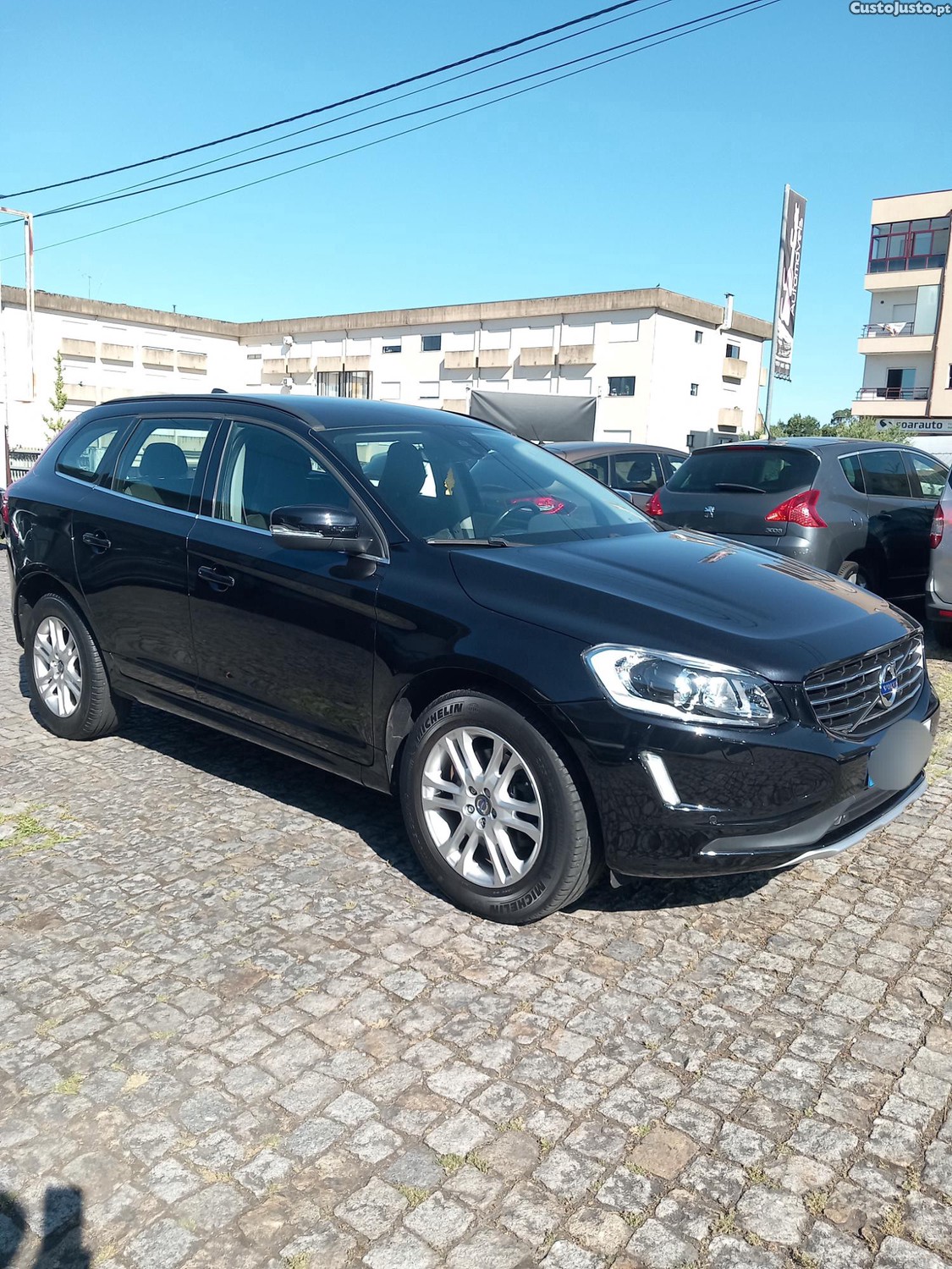 Volvo XC 60 D4 — fotografia 10
