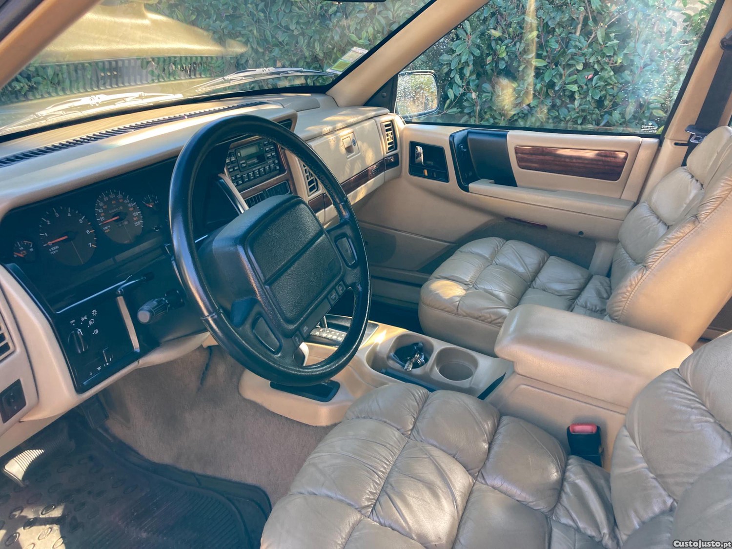 Jeep Grand Cherokee LIMITED 5.2 V8 - 95 foto 3