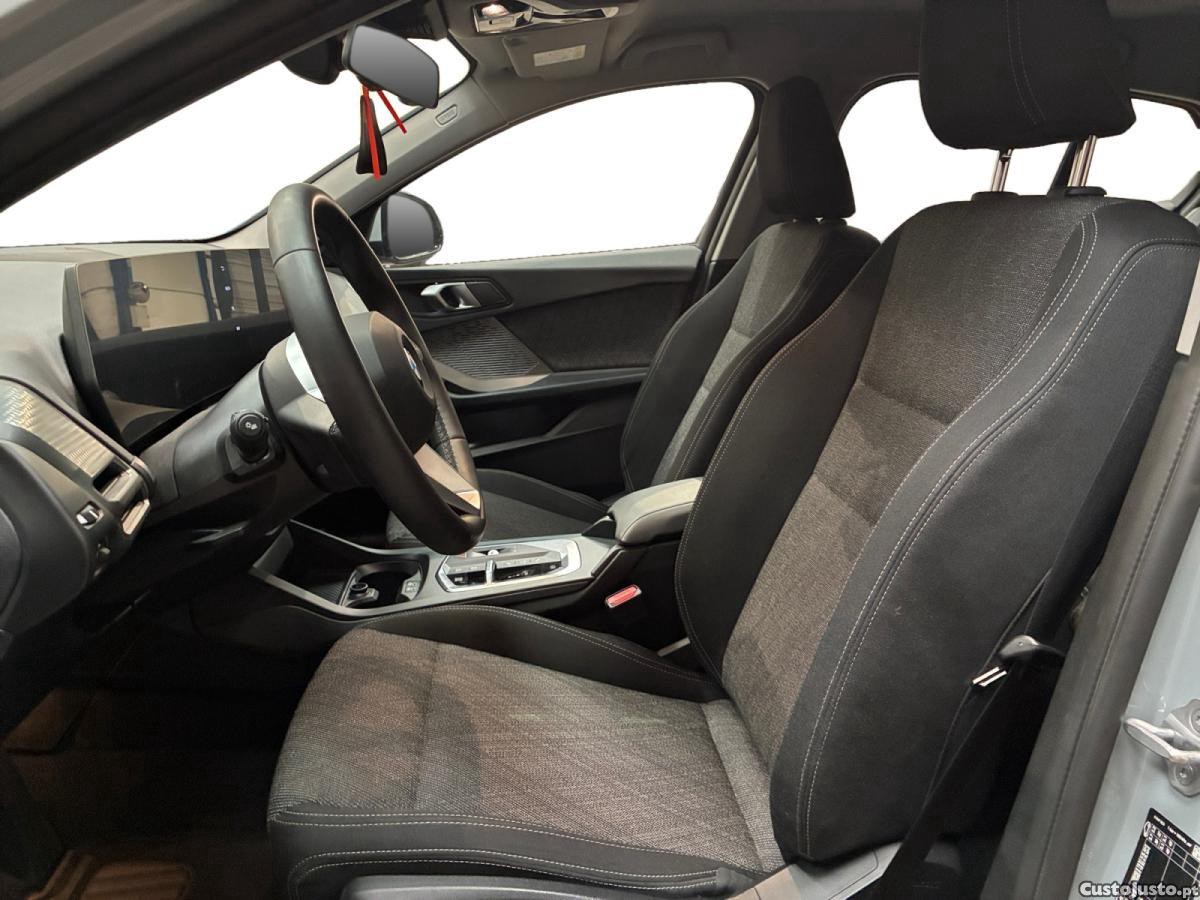 BMW 116 Pack Desportivo M — fotografia 7