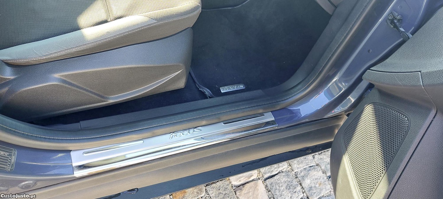 Ford Focus Focus SW - 12 — photo 3