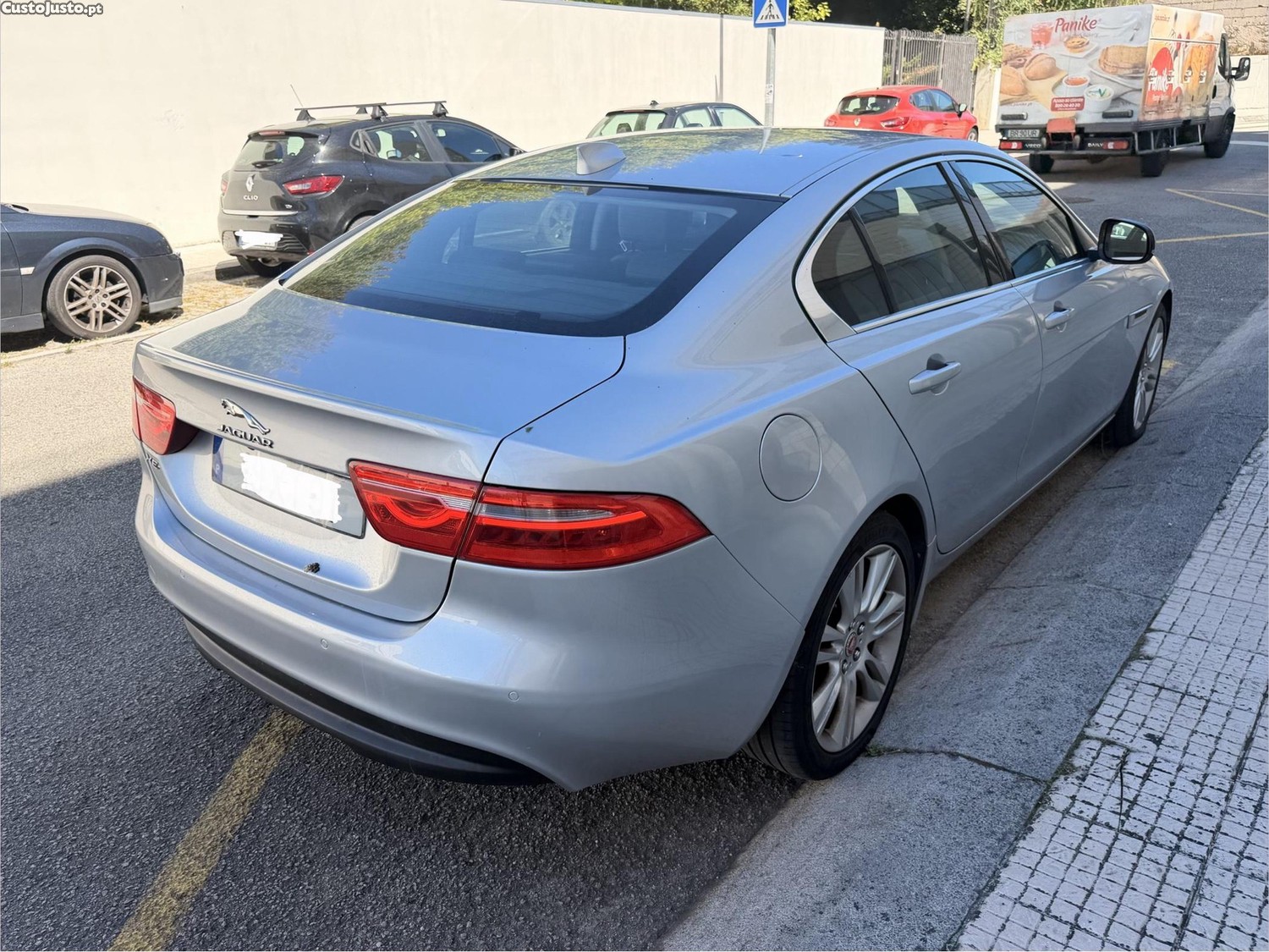 Jaguar XE Prestige — fotografia 7
